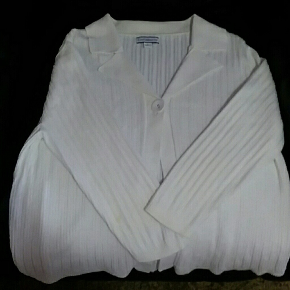 Croft & Barrow one button cardigan